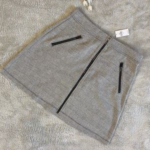 NWT Gap Plaid Zip Pocket Mini Skirt Size 8